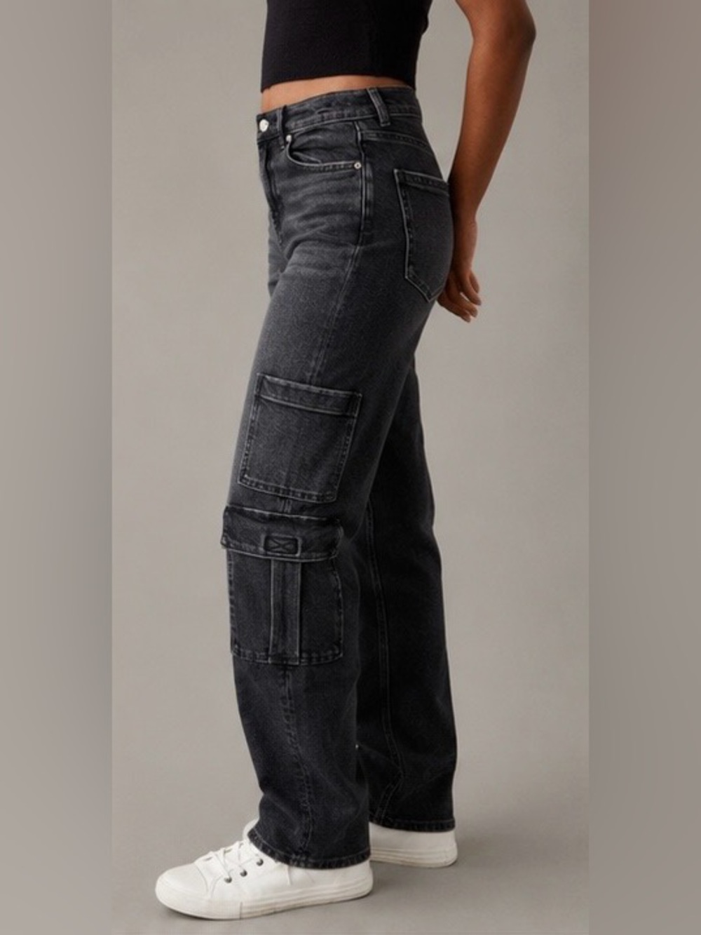 American Eagle Super High Rise Baggy Straight Cargo Jeans Black Wash 10 Short - Picture 3 of 11